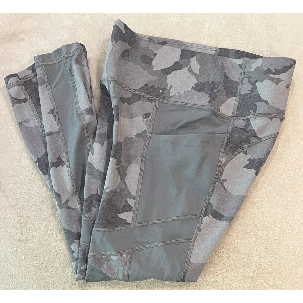 Athleta Size XS extra small All In Camo 7/8 High Rise Leggings Gray Pockets